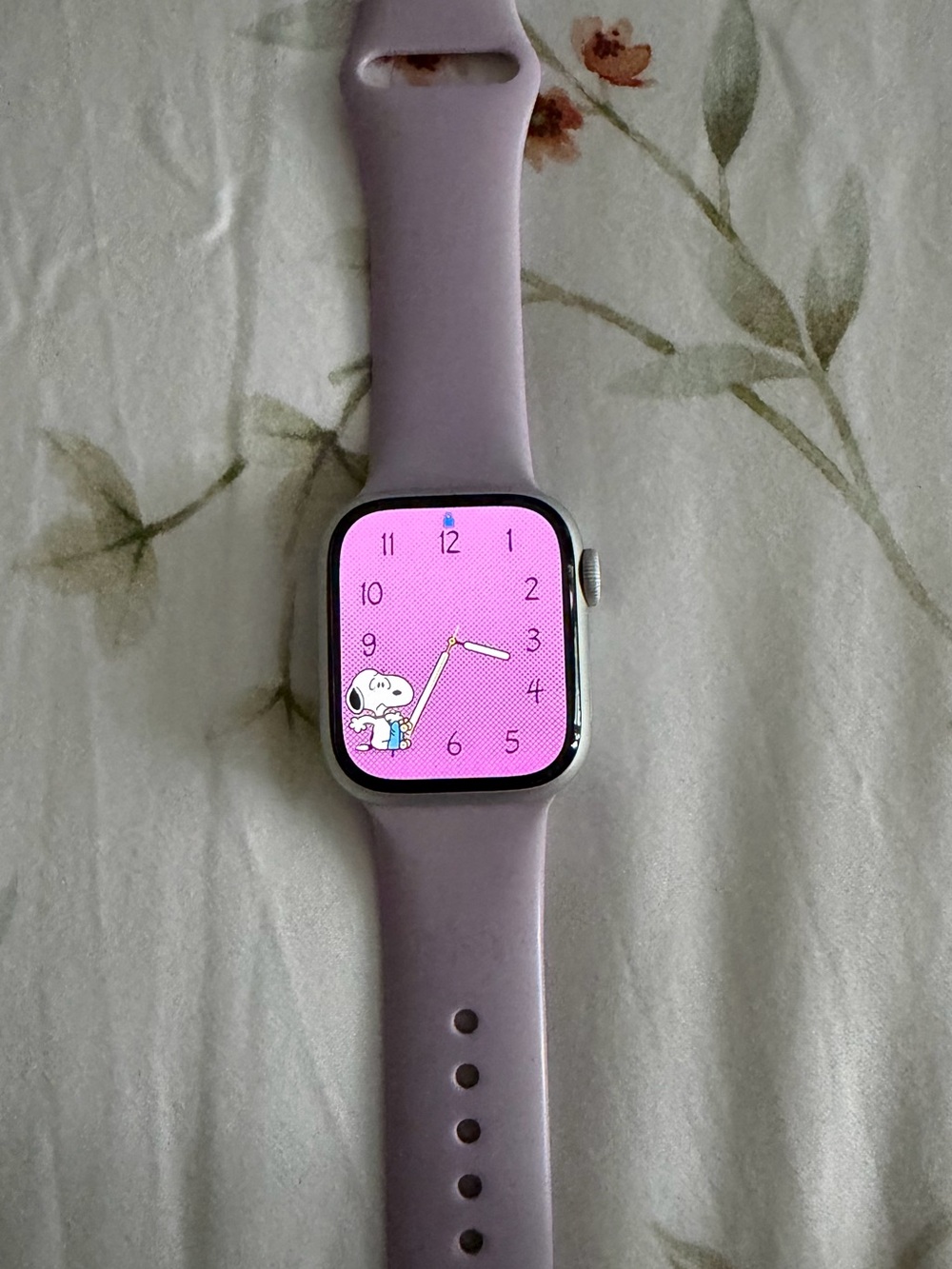 Apple watch series 8